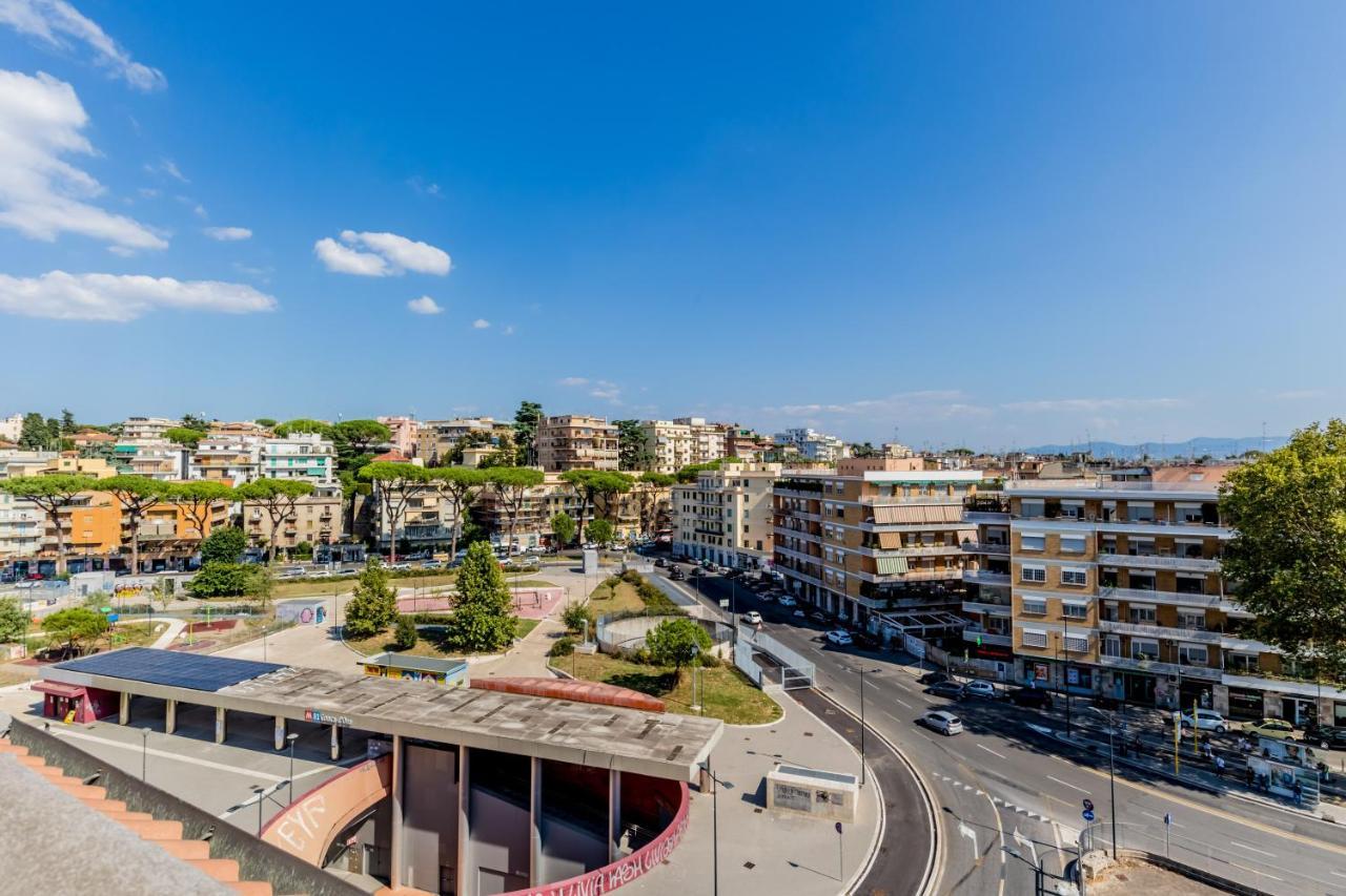Bbhome Penthouse Bright And Elegant Metro Conca D'Oro Рим Экстерьер фото